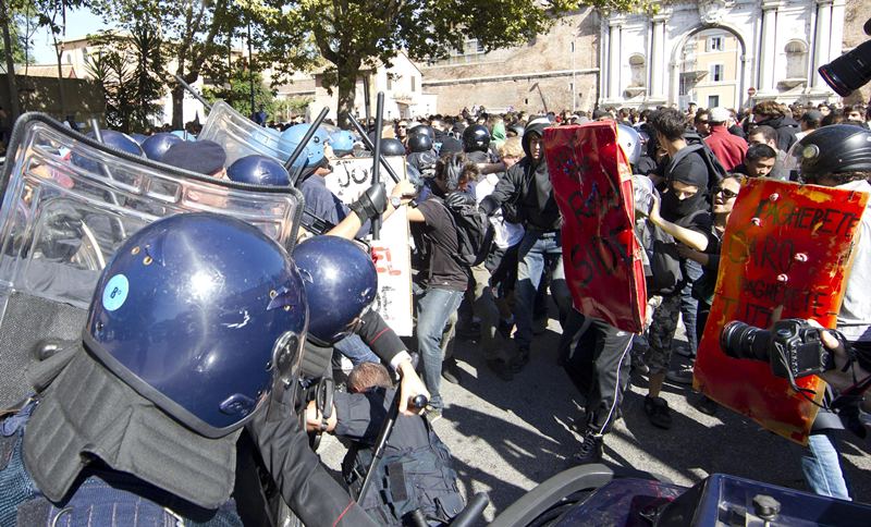 studenti in piazza
